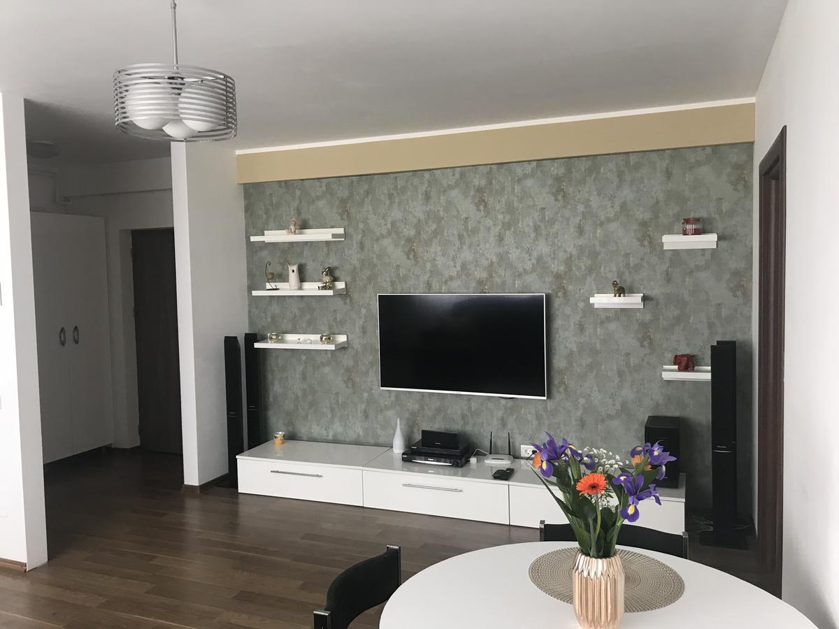 Pipera Lake View By Acme Rent Bukarest Kültér fotó
