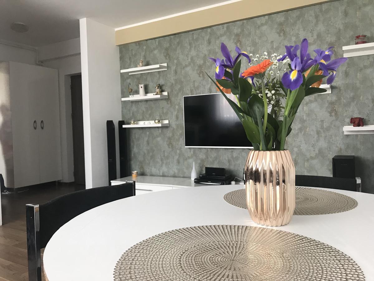 Pipera Lake View By Acme Rent Bukarest Kültér fotó
