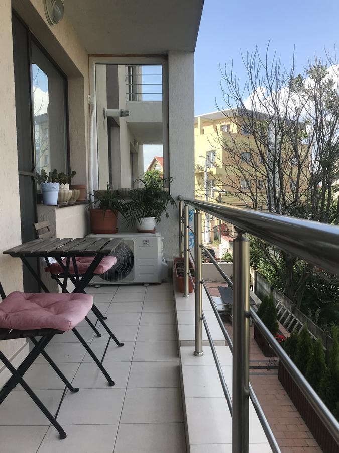 Pipera Lake View By Acme Rent Bukarest Kültér fotó